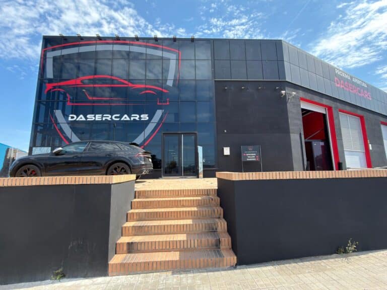 Taller y oficinas de Dasercars en Sant Joan Despí
